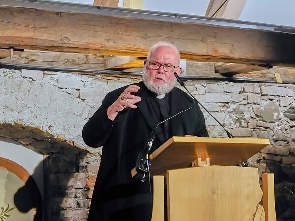 Kardinal Reinhard Marx hielt die Festrede bei den 25. Benediktbeurer Gesprächen am 2. und 3. Mai 2024, Allianzsaal Kloster Benediktbeuern